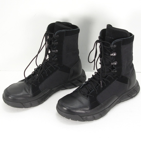 oakley boots black